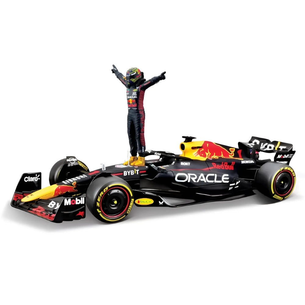 Bburago F1 with Driver 1:24 2023 Red Bull Racing RB-19 with Driver Figurine in WB