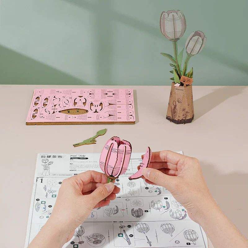 Robotime Wood Bloom Pink Tulip