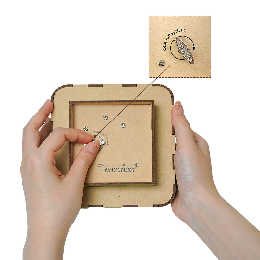 Tonecheer Cats Family Wooden Model Kit