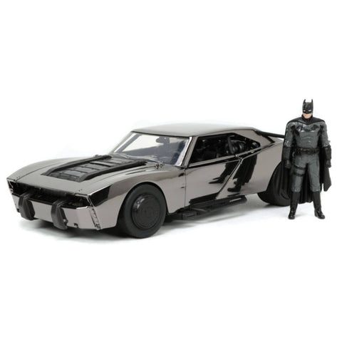 Image of The Batman (2022) - Batman with Black Chrome Batmobile 1:24 Scale Hollywood Ride (2022 Convention Exclusive)