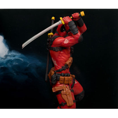 Marvel Comics - Deadpool 1:10 Scale Figure