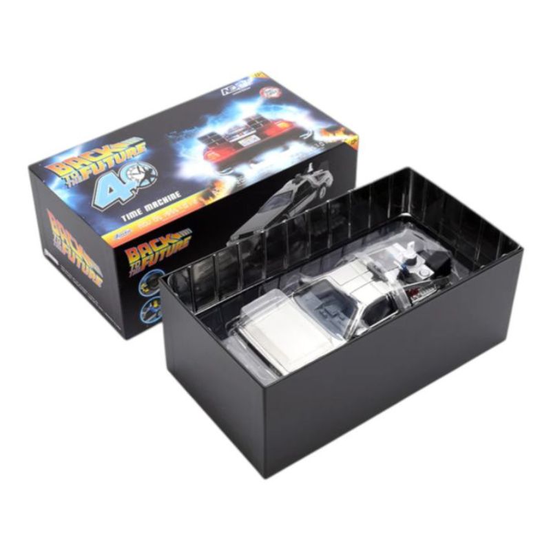 Back to the Future - 1:24 Delorean ( Chrome ) Diecast Vehicle - Limited to 1985 Units Worldwide