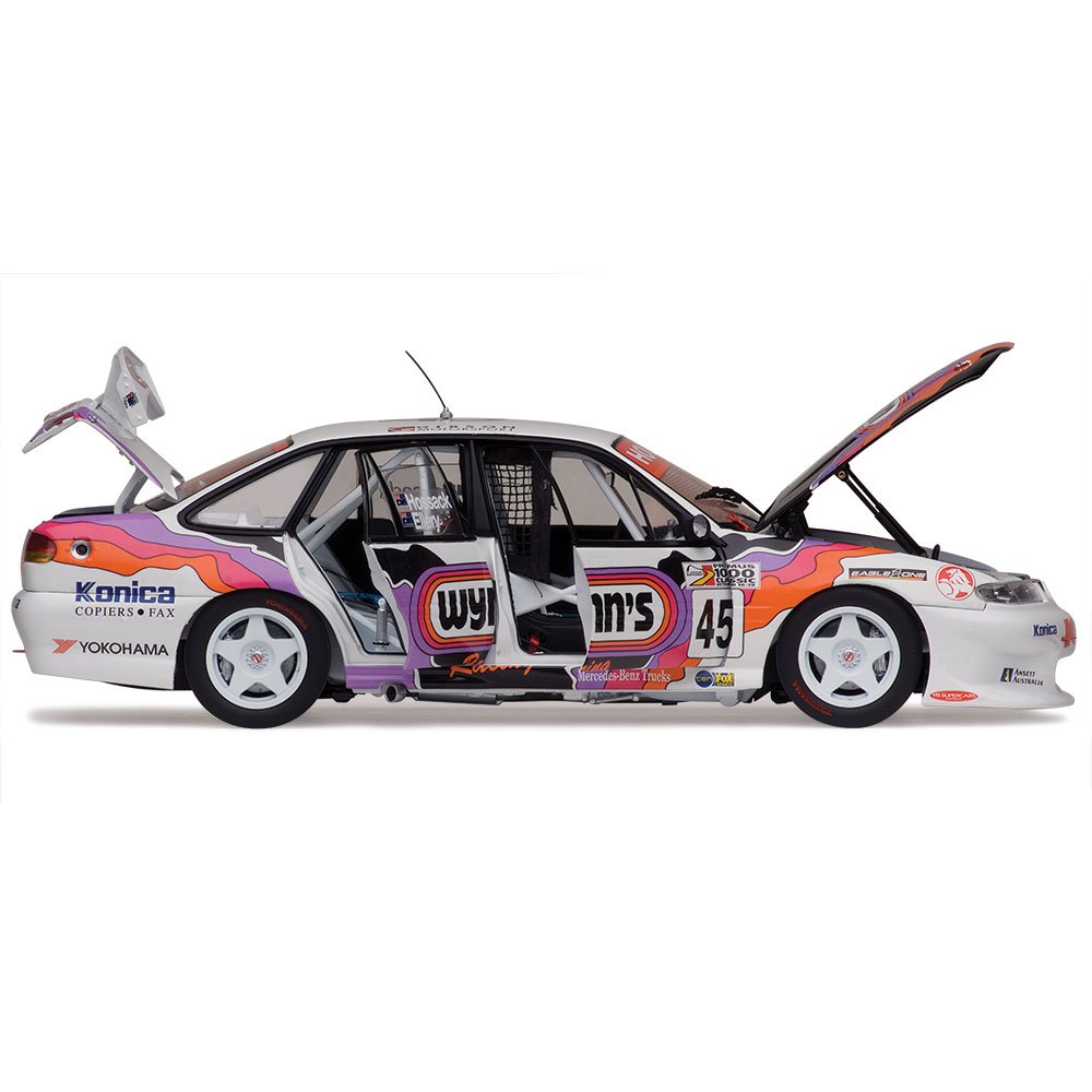 Classic Carlectables - 1:18 Holden VS Commodore 1997 Bathurst Wynns