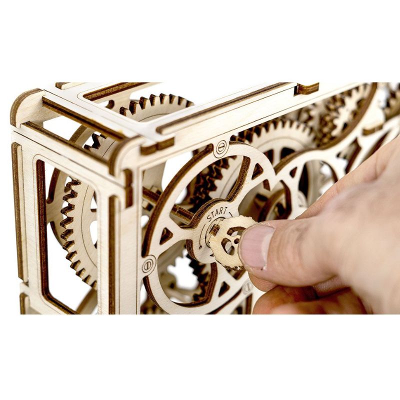 Revell Tiny Adventures - Kinetic Picture Wooden Model Kit