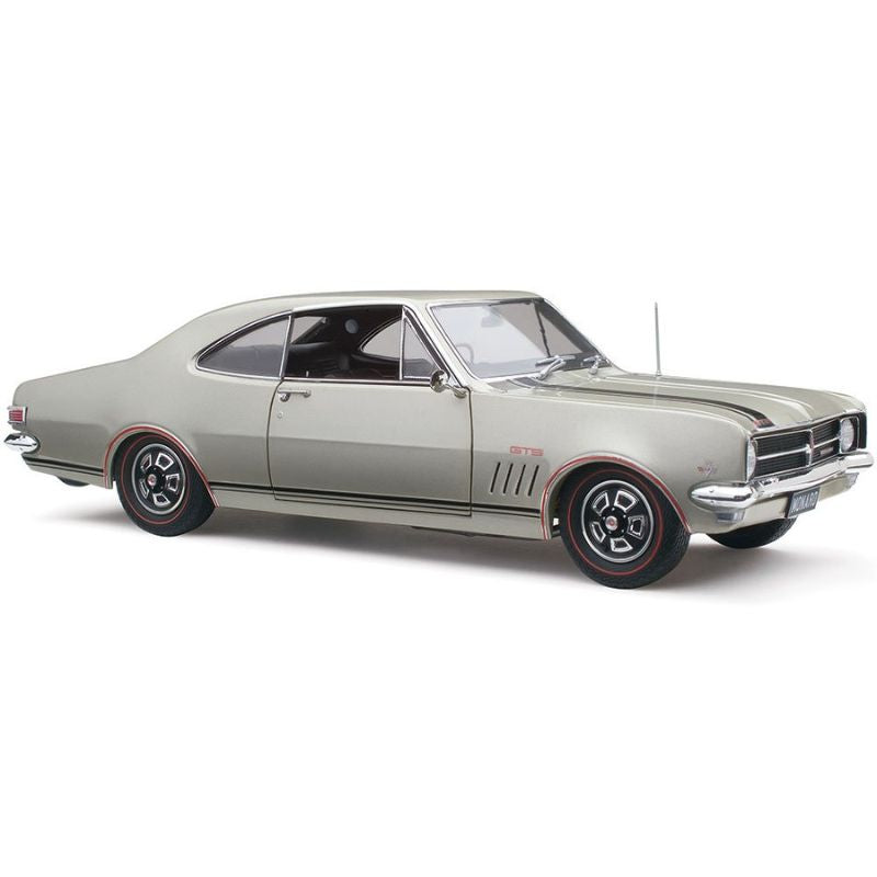 Classic Carlectables - 1:18 Holden HK Monaro GTS 327 Silver Mink