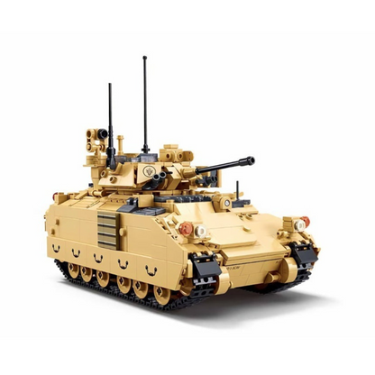 MB M3A3S Bradley Scale 1:35 905 Pieces C6