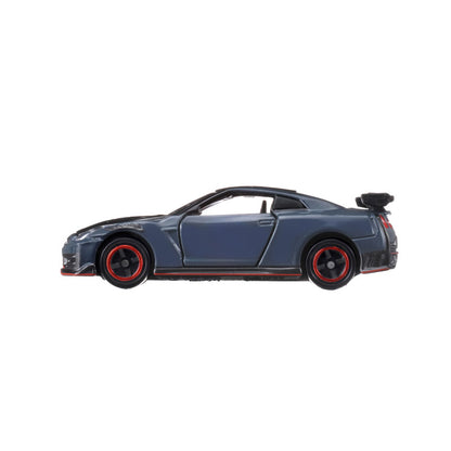 Tomica (Regular) No. 060 Nissan GT-R Nismo - 1:62 Scale Diecast Vehicle