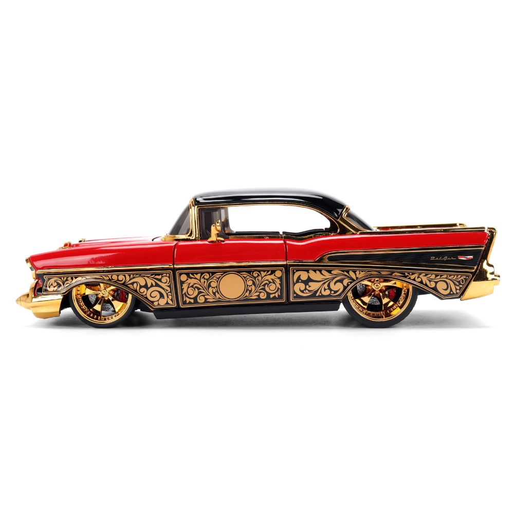 Pink Slips - 1:24 1957 BelAir (Red/Gold) Diecast Vehicle