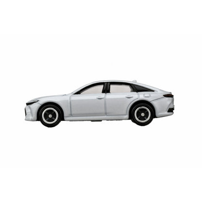 Tomica (Regular) No. 062 Toyota Crwon Sedan - 1:66 Scale Diecast Vehicle