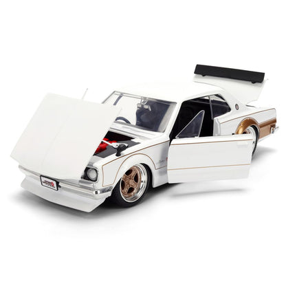 JDM Tuners - 1:24 1971 Nissan Skyline 2000 GT-R Diecast Vehicle