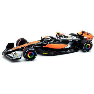 Bburago Formula One (F1) Racing 2023 McLaren MCL60 #4 Lando Norris 1:43 Scale Diecast Vehicle