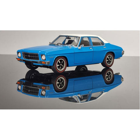 1:24 Super Blue HQ Kingswood Fully Detailed Opening Doors Bonnet and Boot