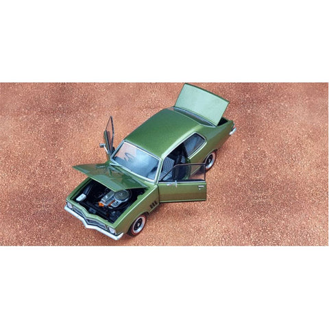 Image of 1:24 50th Anniversary Twin Set 1972 LJ Torana - Green LJ GTR- Gold LJ GTR XU1 - Fully Detailed Opening Doors, Bonnet and Boot