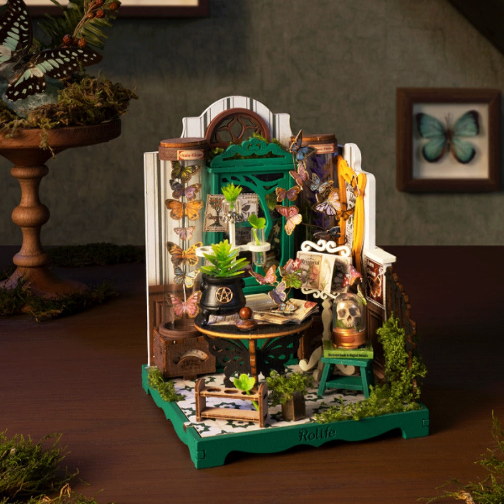 Robotime - Rolife Potions Workshop DIY Miniature House