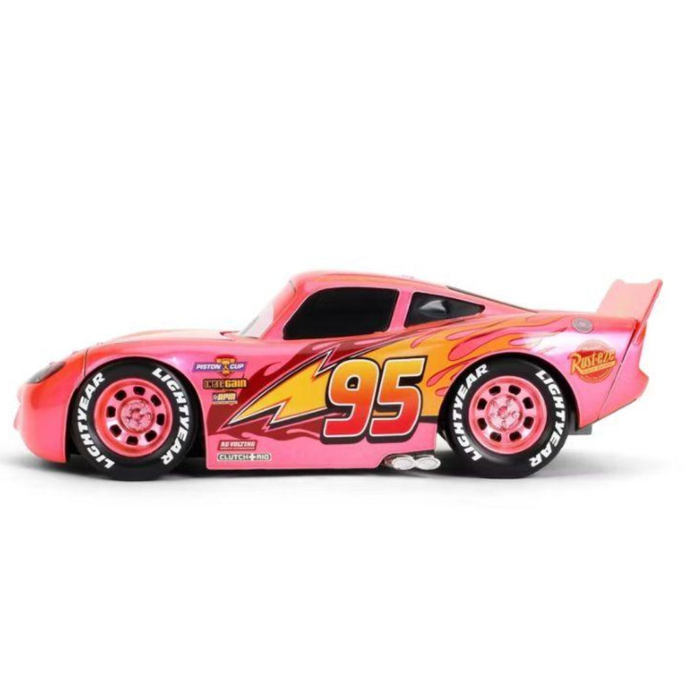 Pink Slips – 1:24 Cars Lightning McQueen Diecast Vehicle