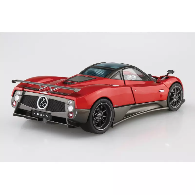 1/24 2005 Pagani Zonda F