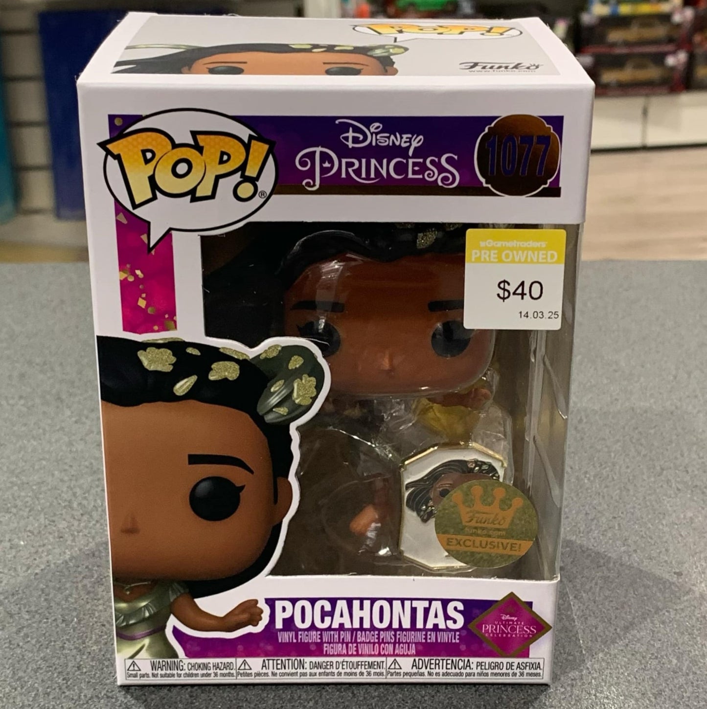 Disney Princess Pocahontas with Pin Pop! Vinyl