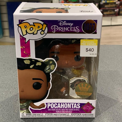 Disney Princess Pocahontas with Pin Pop! Vinyl