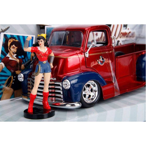 Image of DC Bombshells - 1952 Wonder Woman Chevy Pickup 1:24 Scale Hollywood Ride