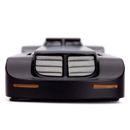 Batman The Animated Series - Batmobile with Figure 1:32 Scale Hollywood Ride